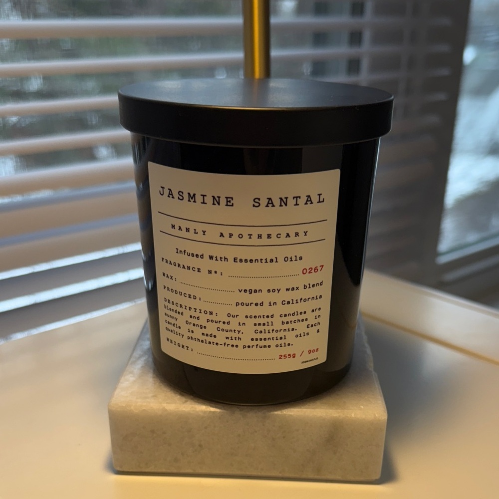 Jasmine Santal Black Candle